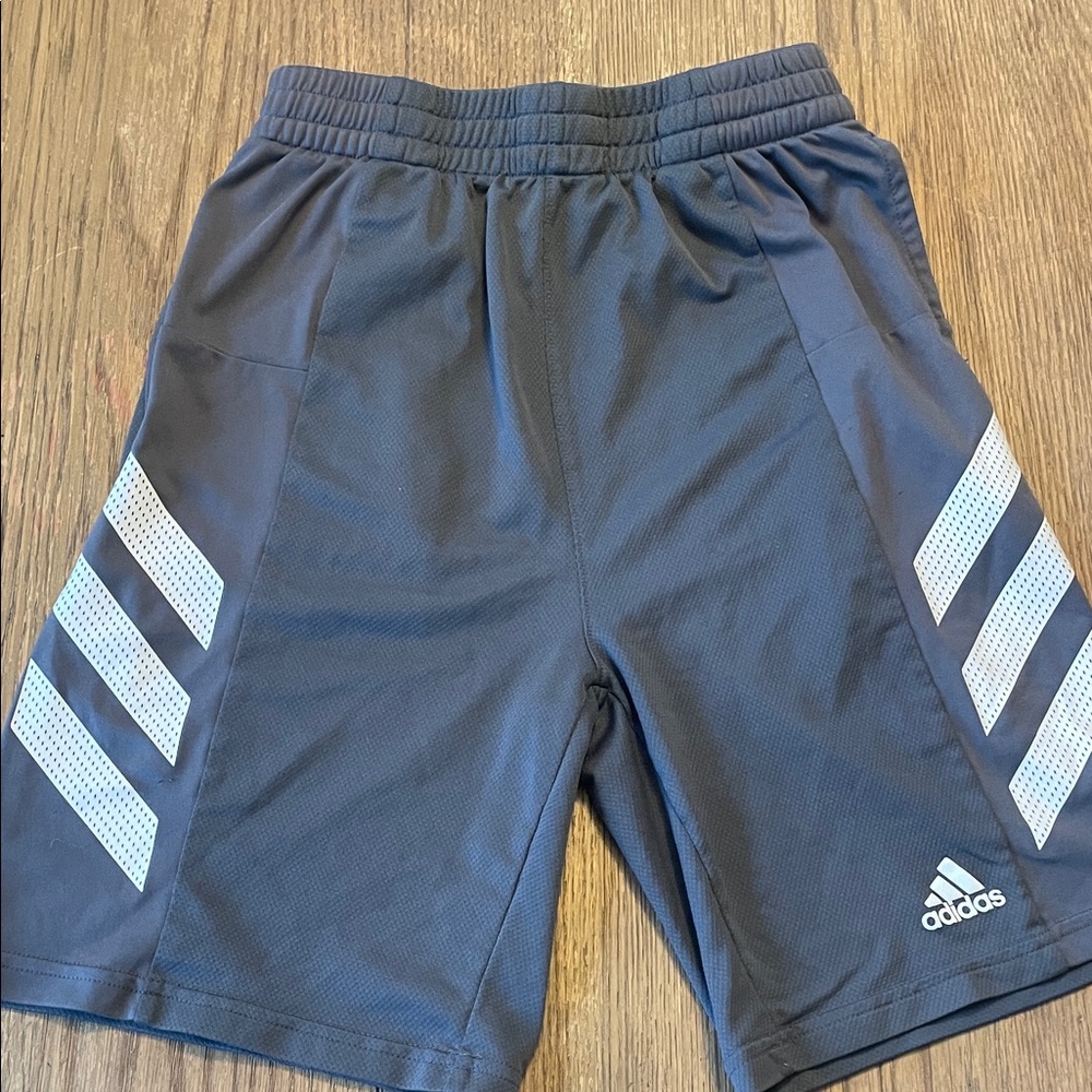 Adidas Men's Black and Gray Athletic Shorts